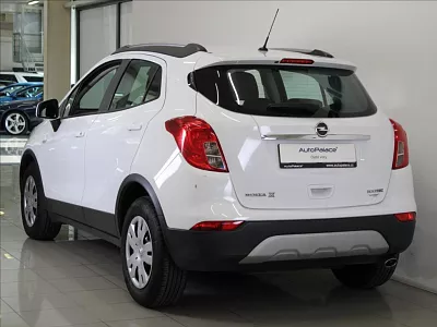 Opel Mokka 1,4 Turbo 1.majitel 44 190 km! 88 kW bílá