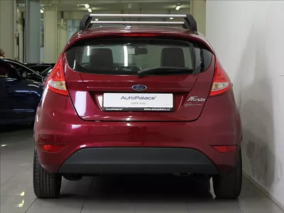 Ford Fiesta 1,2 i 44kW KLIMA 1.majitel ČR 44 kW fialová