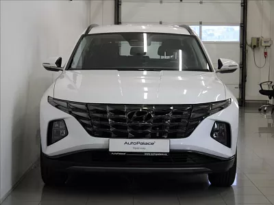 Hyundai Tucson 1,6 T-GDi MHEV DCT Smart 18tkm 110 kW automat bílá