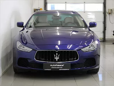 Maserati Ghibli 3,0 SQ4 302kW Ventilace Bowers 302 kW automat modrá