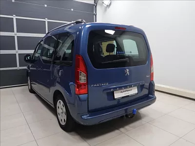 Peugeot Partner 1,6 Tepee  HDI 90k Premium 66 kW modrá