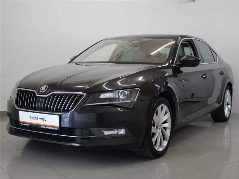 Škoda Superb 2,0 TDi 140kW Style VENTILACE 140 kW automat hnědá