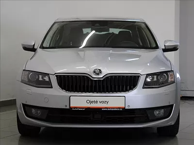 Škoda Octavia 2,0 TDi 110kW MT L&K 2xSadyKOL 110 kW šedá