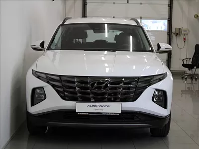 Hyundai Tucson 1,6 T-GDi MT Smart 31tkm. ČR 110 kW bílá