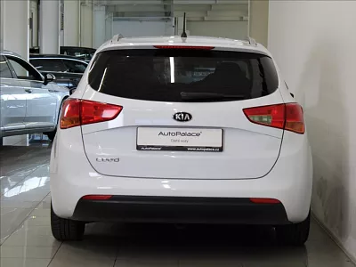 Kia Ceed 1,4 CVVT Comfort 2.maj.108tkm. 73 kW bílá