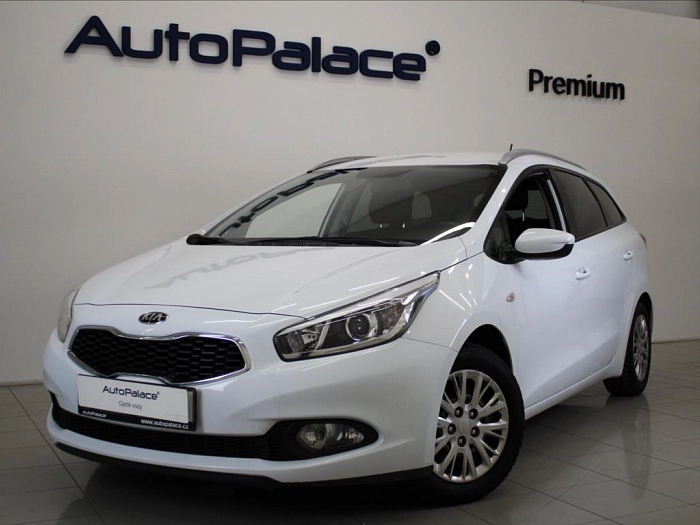 Kia Ceed 1,4 CVVT Comfort 2.maj.108tkm. 73 kW bílá