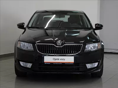 Škoda Octavia 1,2 TSi 77kW Ambi.92tkm 1.maj. 77 kW černá