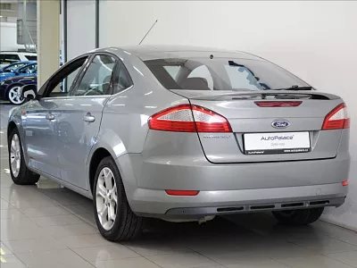 Ford Mondeo 2,0 i 107kW MT Titanium 107 kW šedá