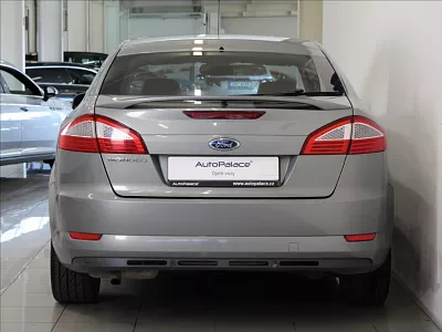 Ford Mondeo 2,0 i 107kW MT Titanium 107 kW šedá