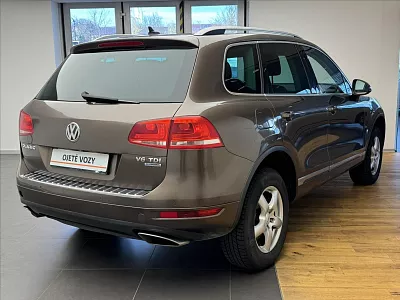 Volkswagen Touareg 3,0 TDI V6 176kW 4x4 176 kW automat hnědá