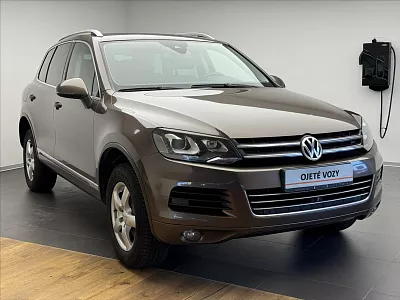 Volkswagen Touareg 3,0 TDI V6 176kW 4x4 176 kW automat hnědá