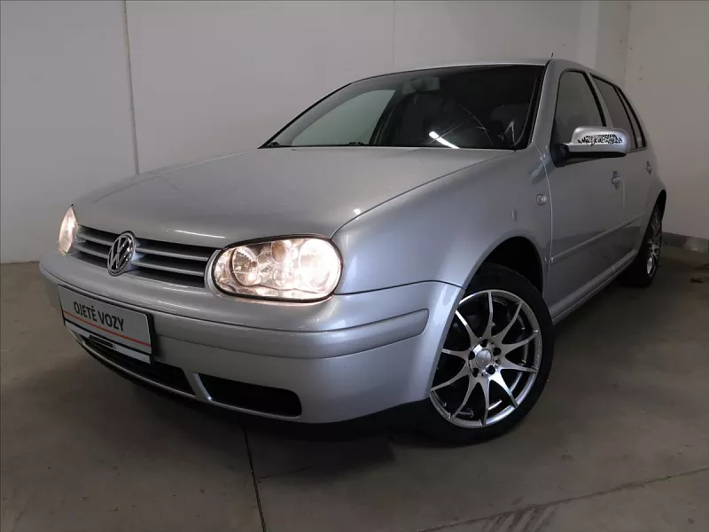 Volkswagen Golf 1,4 PACIFIC 55 kW šedá metalíza