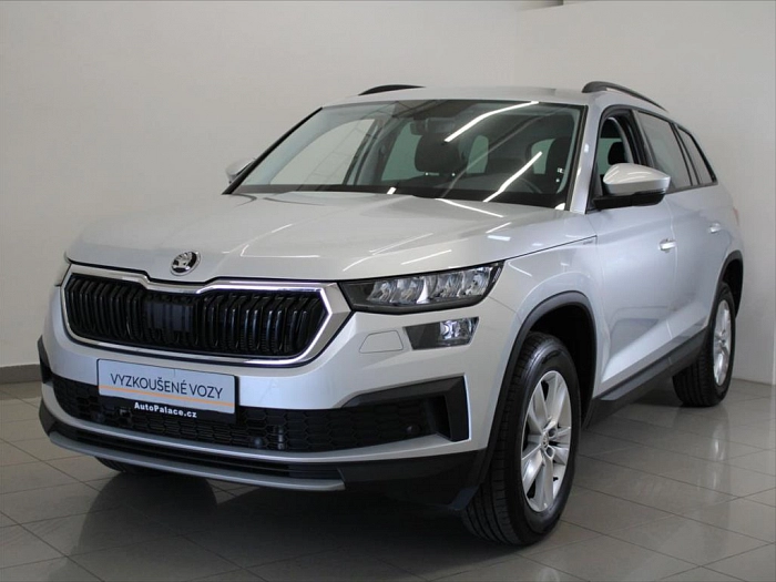 Škoda Kodiaq 2,0 TDi DSG 4x4 5L-Zár. Tažné 110 kW automat šedá