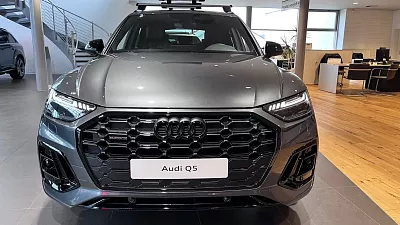 Audi Q5 S line 40 TDI 150kW quattro 2.0 TDI 150 kW automat Šedá Daytona