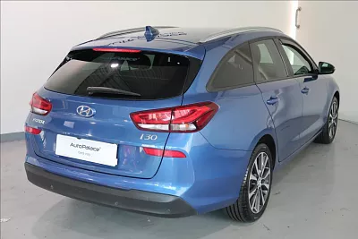 Hyundai i30 1,4 T-GDI  STYLE PREMIUM DCT 103 kW automat modrá