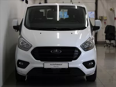 Ford Transit Custom 2,0 TDCi 6.míst 1.maj.ČR Tažné 95 kW bílá