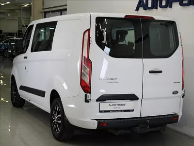 Ford Transit Custom 2,0 TDCi 6.míst 1.maj.ČR Tažné 95 kW bílá