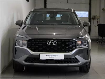 Hyundai Santa Fe 2,2 CRDi 7-míst 34tkm. 2023 142 kW automat šedá