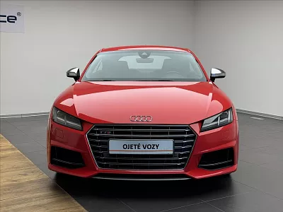 Audi TTS 2,0 TFSI S-tronic quattro 228 kW automat červená