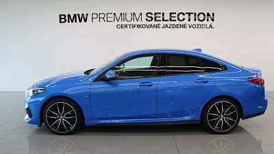 BMW 218i Gran Coupé 103 kW automat misano-blau metallic