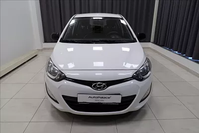 Hyundai i20 1,2 i 63kW Classic KLIMA 62 kW bílá