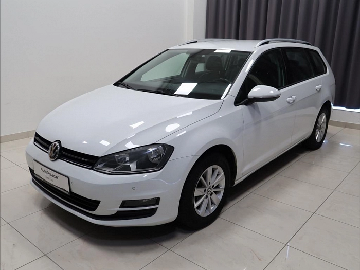 Volkswagen Golf 1,6 TDI 77 kW Comfortline 77 kW bílá