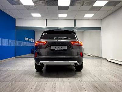 Ford KUGA Titanium, 1.5 EcoBoost 110 kW / 150 K, SUV 1,5 EcoBoost 110 kW Šedá Magnetic