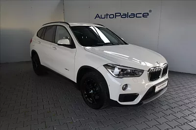 BMW X1 1,5 s18i 103KW 103 kW automat