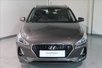 Hyundai i30 1,0 T-GDI TRIKOLOR COMFORT 88 kW hnědá