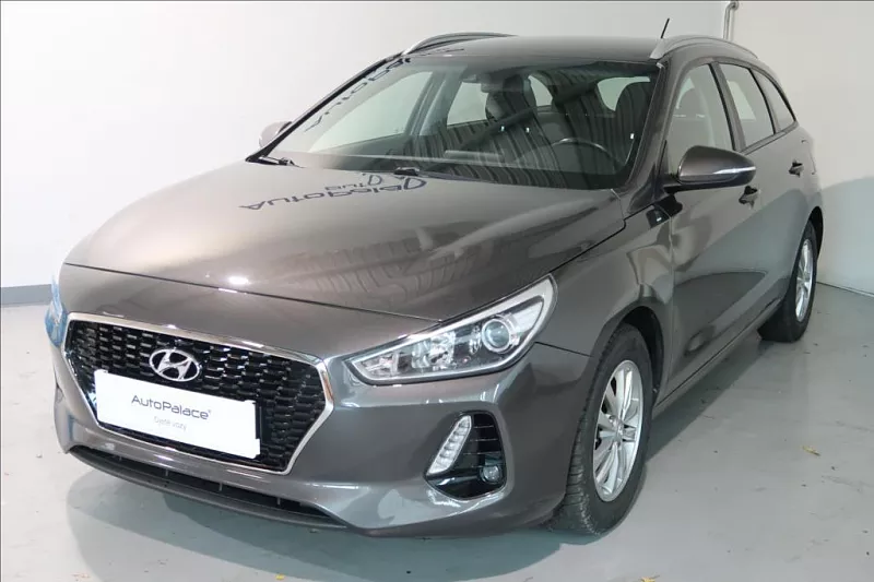 Hyundai i30 1,0 T-GDI TRIKOLOR COMFORT 88 kW hnědá