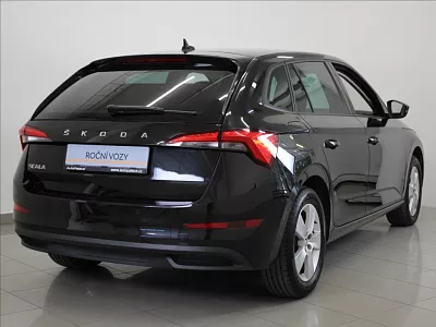 Škoda Scala 1,0 TSi 81kW Ambi+ 5L.Záruka 81 kW černá