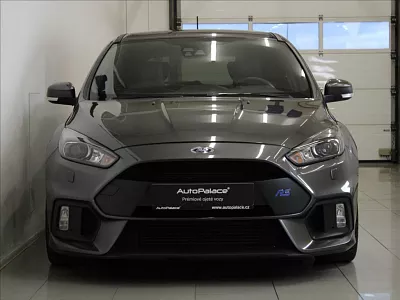 Ford Focus 2,3 RS 257kW AWD 42 470km! 257 kW šedá