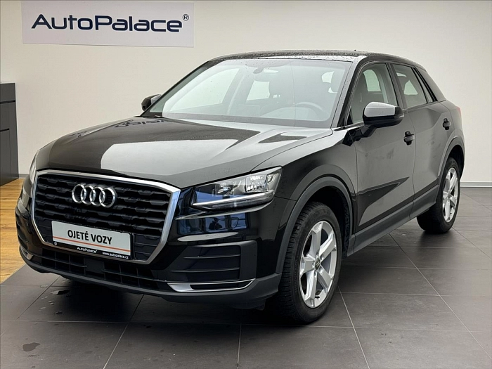 Audi Q2 1,4 TFSI  S-tronic 110 kW automat černá