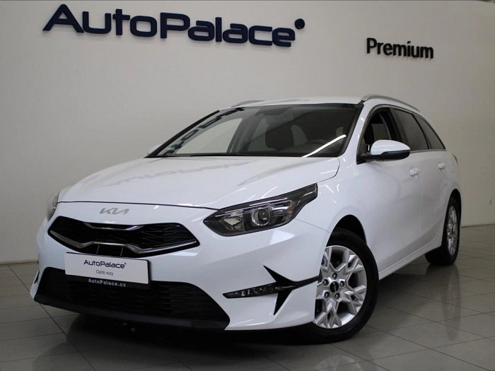 Kia Ceed 1,6 CRDi MHEV 100kW Exc.113tkm 100 kW bílá