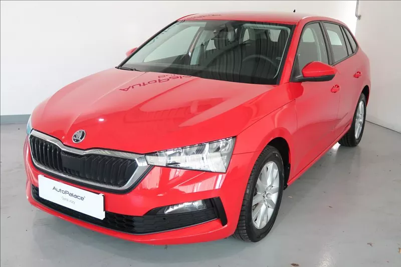 Škoda Scala 1,0 TSI 85kW Ambition 85 kW červená