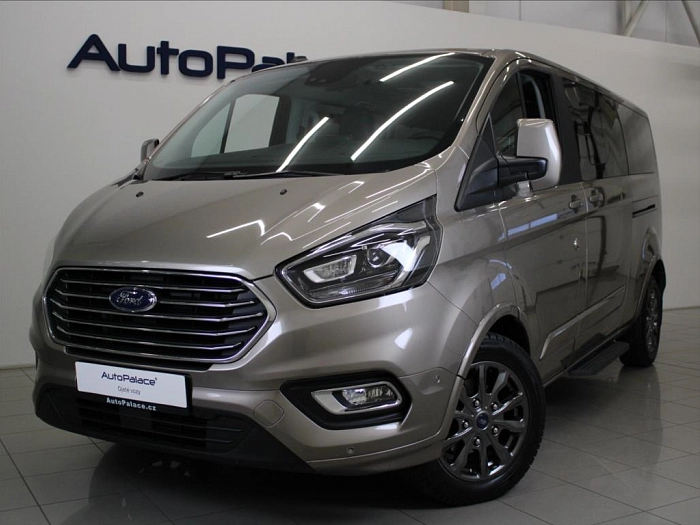 Ford Tourneo Custom 2,0 TDCi 170k AT Titan.X 8míst 125 kW automat šedá