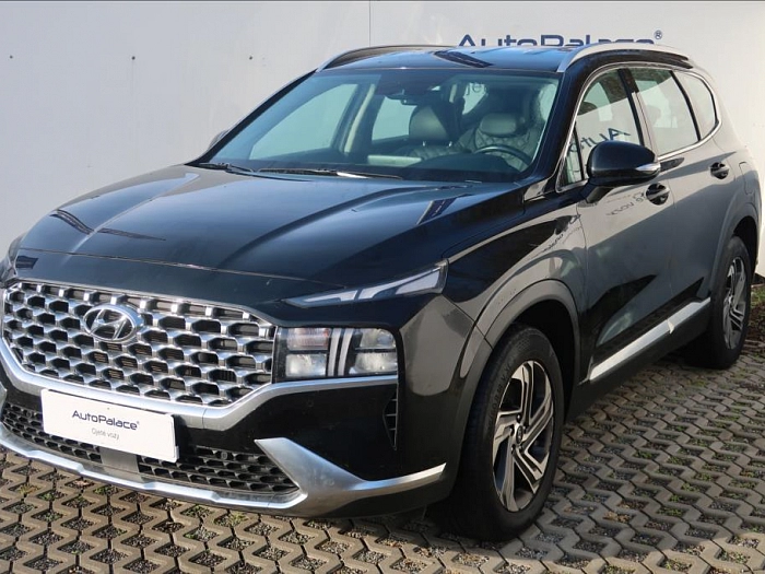 Hyundai Santa Fe 2,2 CRDi SMART 4x4 DCT 149KW 148 kW automat černá