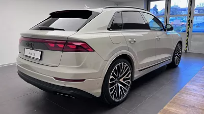 Audi Q8 SUV 50 TDI quattro 3.0 TDI 210 kW automat Béžová Vikunja