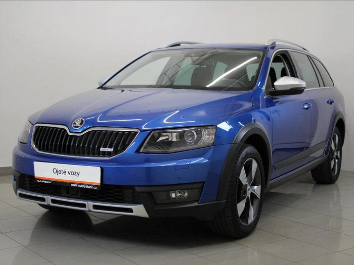 Škoda Octavia 2,0 TDi 135kW DSG 4x4 Scout ČR 135 kW automat modrá