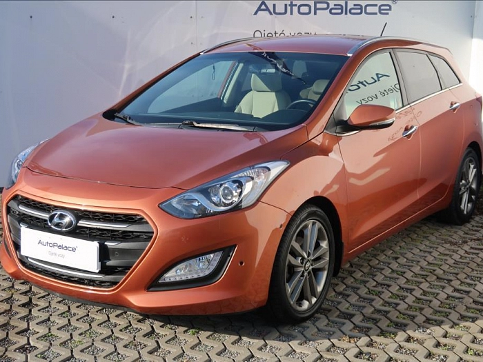 Hyundai i30 1,6 1.6 GDI NOVÁ STK, 1 MAJ 88 kW hnědá