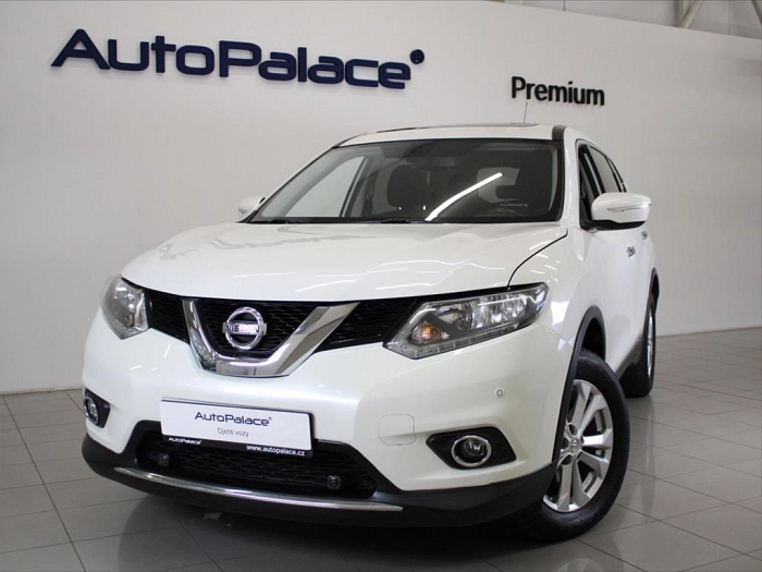 Nissan X-Trail 1,6 dCI 96kW Pano.AKČNÍ CENA 96 kW bílá