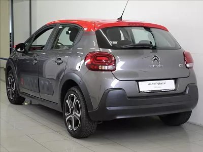 Citroën C3 1,2 PureTech Shine KAMERA ČR 61 kW šedá