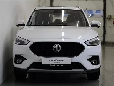 MG ZS 1,0 T 82kW Elegance PANO 18tkm 82 kW bílá