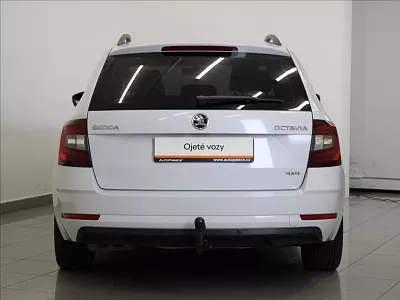 Škoda Octavia 2,0 TDi 135kW DSG 4x4 Style TZ 135 kW automat bílá