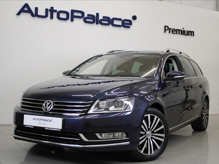 Volkswagen Passat 3,6 VR6 220kW 4X4 Highline ČR 220 kW automat modrá