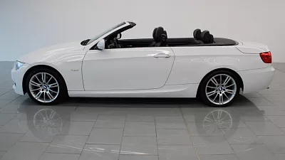 BMW 320d Cabrio 135 kW automat Alpine White