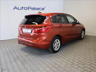 BMW 2 218i Active Tourer 103 kW oranžová metalíza