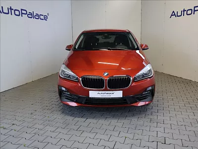 BMW 2 218i Active Tourer 103 kW oranžová metalíza