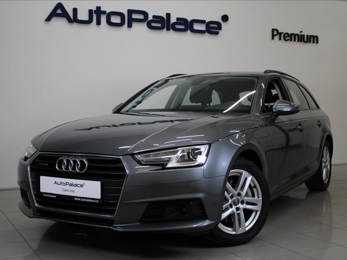 Audi A4 2,0 TDi 140kW 4x4 ACC 113tkm. 140 kW automat šedá