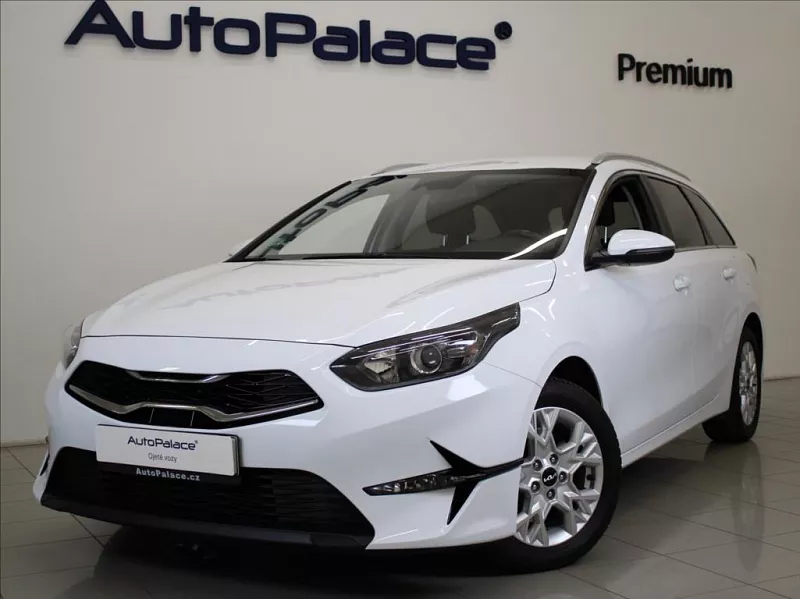 Kia Ceed 1,6 CRDi MHEV 100kW Exc.66tkm 100 kW bílá